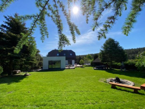 VILLA DANUTA- WISELKA, direct at National Park, big garden, 4 bedrooms, private SAUNA, Wolin